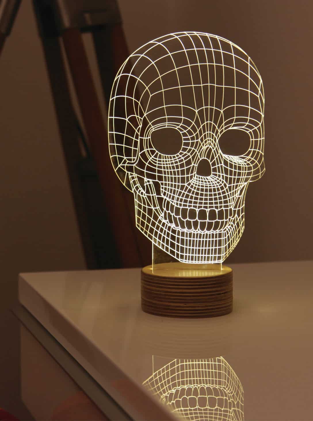 1(268) skull lamp - Image 1