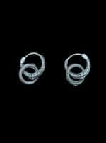 KNUCKLE EARRING