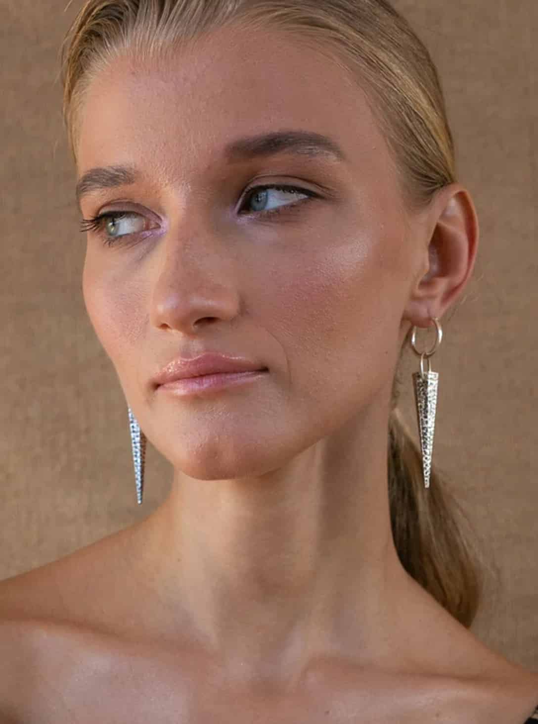 CONE PLAITED EAR_0002_Layer 36 CONE PLAITED HOOP EARRINGS - Image 1