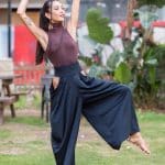 Peekaboo WOMEN WIDE Yoga Pants BLACK