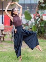 Peekaboo WOMEN WIDE Yoga Pants BLACK