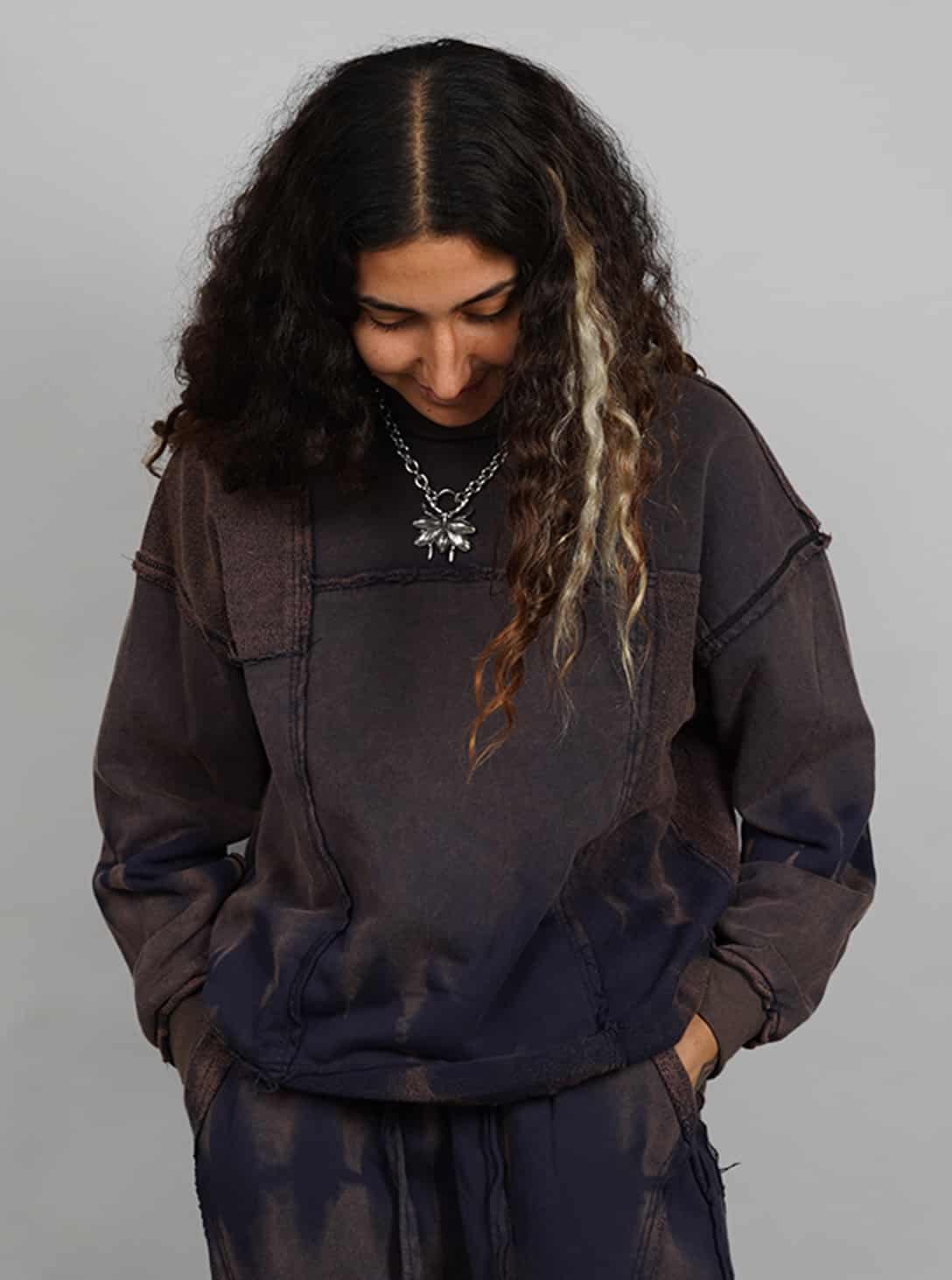 YOSHINORI BLACK WO_0009_Layer 9 copy YOSHINORI PULLOVER BLUE - Image 1