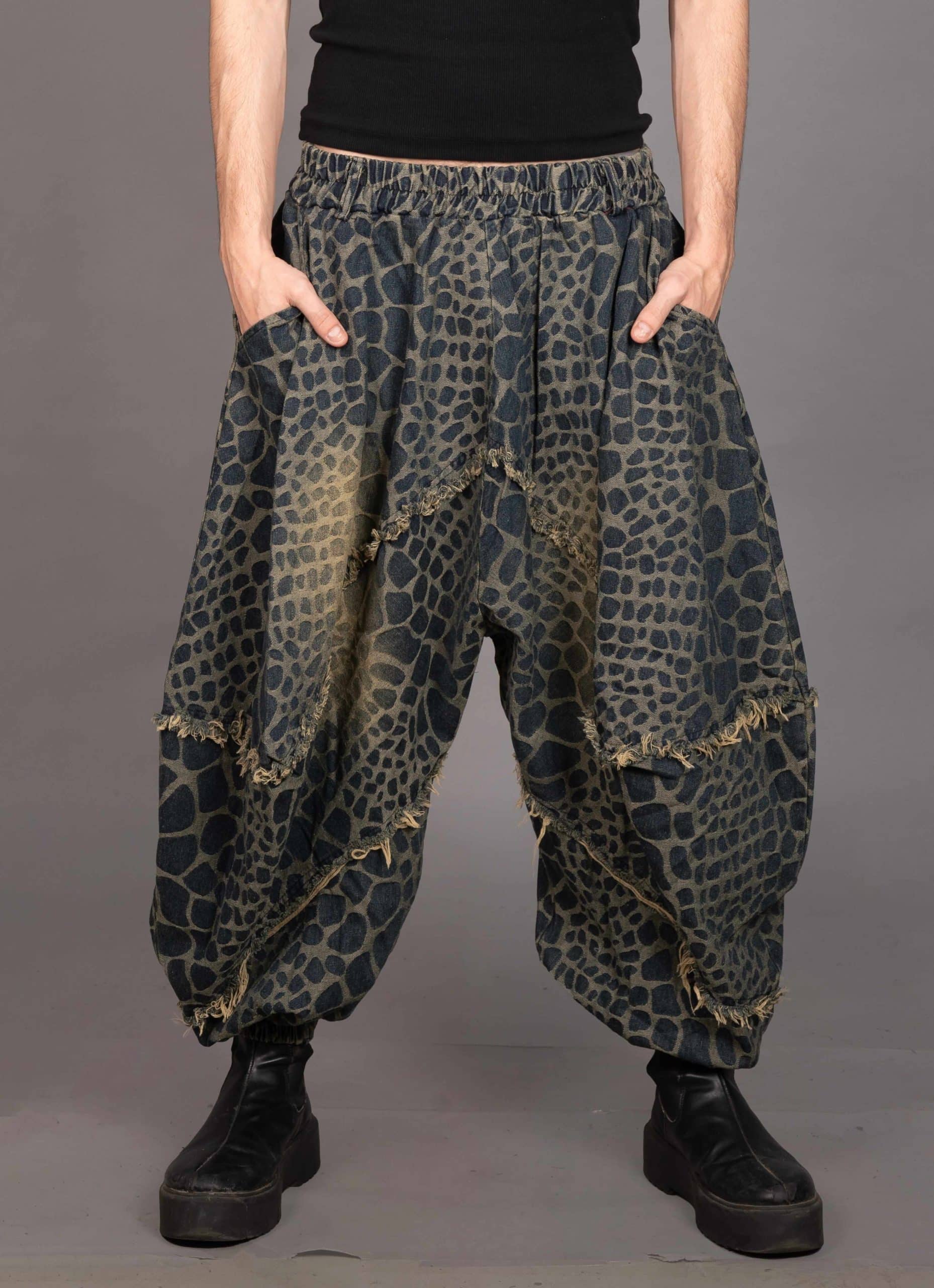 TURMERIC TEMPLE PANTS_0002s_0006_Group 7 (1) TURMERIC TEMPLE-MEN'S BALOON PANTS - Image 1