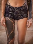 WOMEN'S SNAKE SHORTS