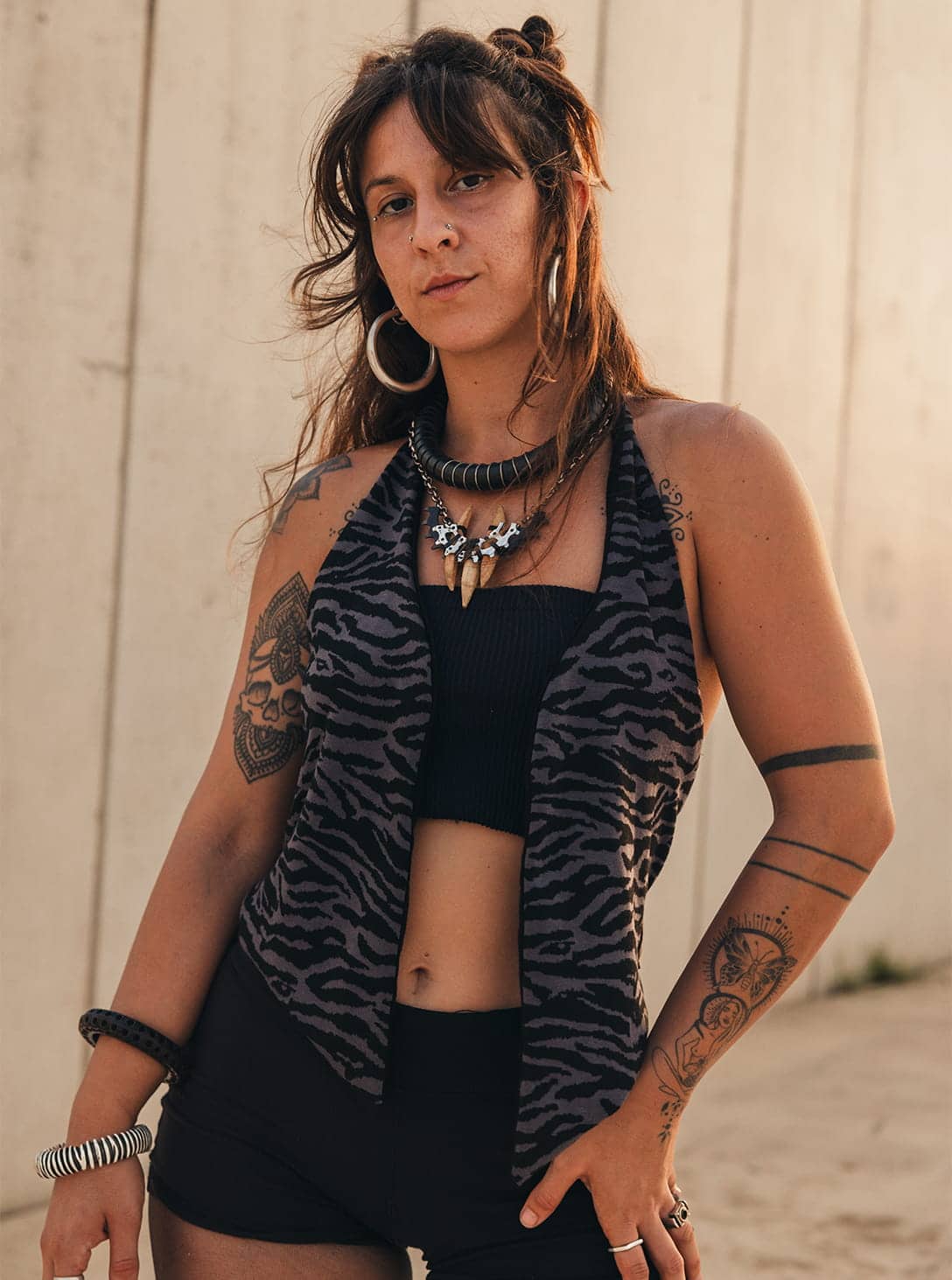 PURPLE_0002_343A6992 OPEN BACK ZEBRA VEST - Image 1